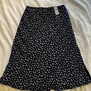 Full tilt black and white floral midi skirt. NWT